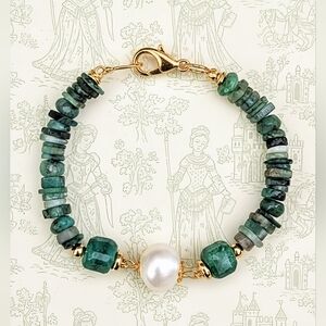 Natural Emerald Chips & Beads W/Large Natural Baroque Pearl Center Bracelet